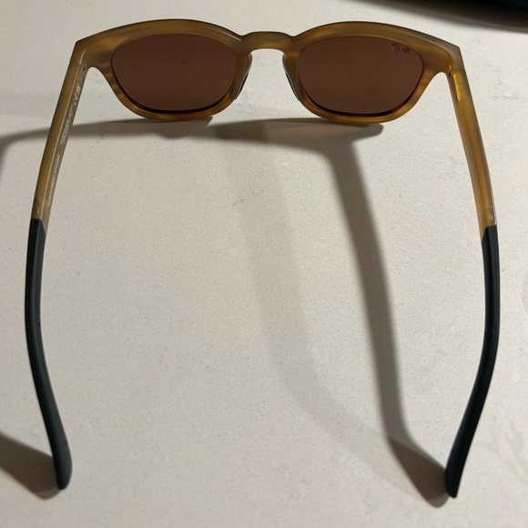 Maui Jim Sunglasses- Koko Head 48mm, BNWB. Polarized lenses. - Picture 10 of 12